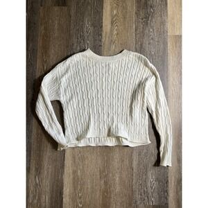 White DKNY cable knit sweater size‎ medium